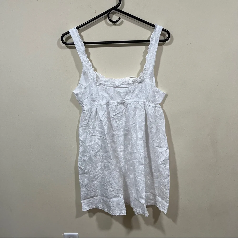 NWT Aerie Off-Duty Embroidered Cotton Nightie
Size M white pjs dress - Picture 11 of 11